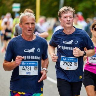 Fotka z jubilejního 100. maratonu míru 🕊️ Jsme moc rádi, že jsme tam za leguano byli — atmosféra byla neuvěřitelná! 🏃‍♂️✨...